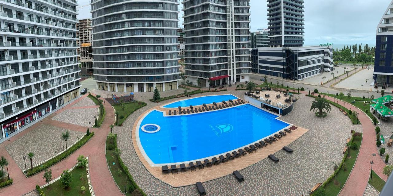 White Sails Apartment 바투미 외부 사진